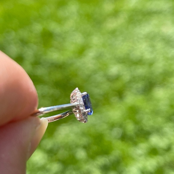 AAA Tanzanite and diamond ring - Picture 3 of 6